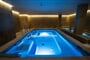 Hotel Wave Resort: fotografie vybavení exteriérů a interiérů ubytování.