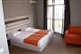 Hotel-Blue-Orange-171