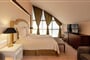 Imperial-Palace-Hotel-401