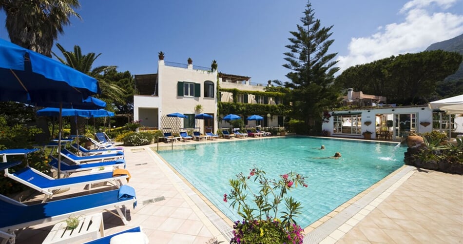 Ischie, Villa Melodie, bazén