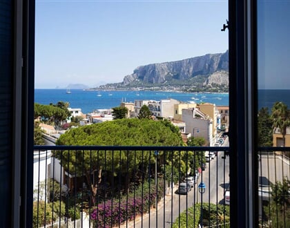 MONDELLO GLAM HOTEL & TERRACE (17)