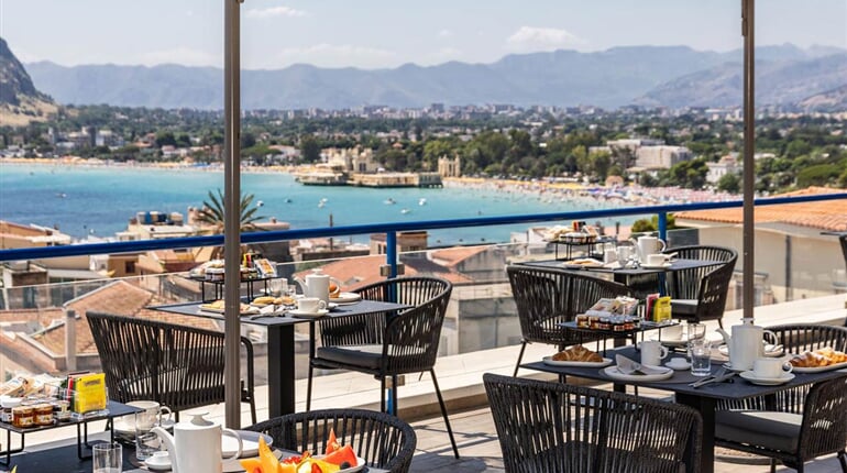 MONDELLO GLAM HOTEL & TERRACE (22)