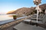 Hotel Pedi Beach - Symi: fotografie vybavení exteriérů a interiérů ubytování.