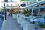 Hotel Kokkari Beach: fotografie vybavení exteriérů a interiérů ubytování.