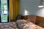 Hotel Trakia: fotografie vybavení exteriérů a interiérů ubytování.