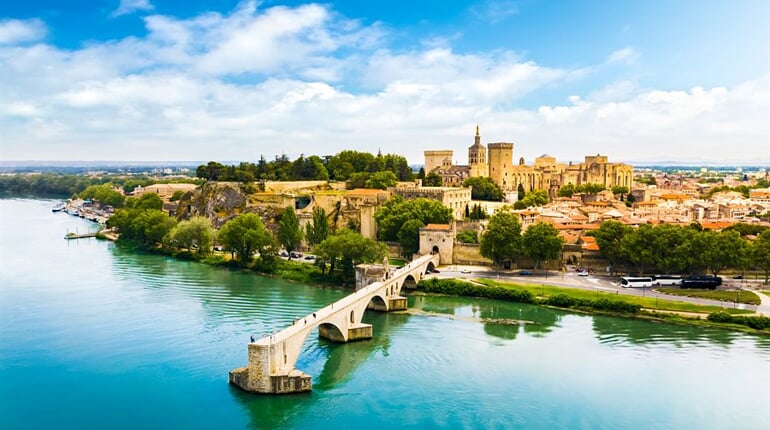 Foto - To nejkrásnější z Provence + MELOUNOVÝ FESTIVAL + CHÂTEAUNEUF-DU-PAPE