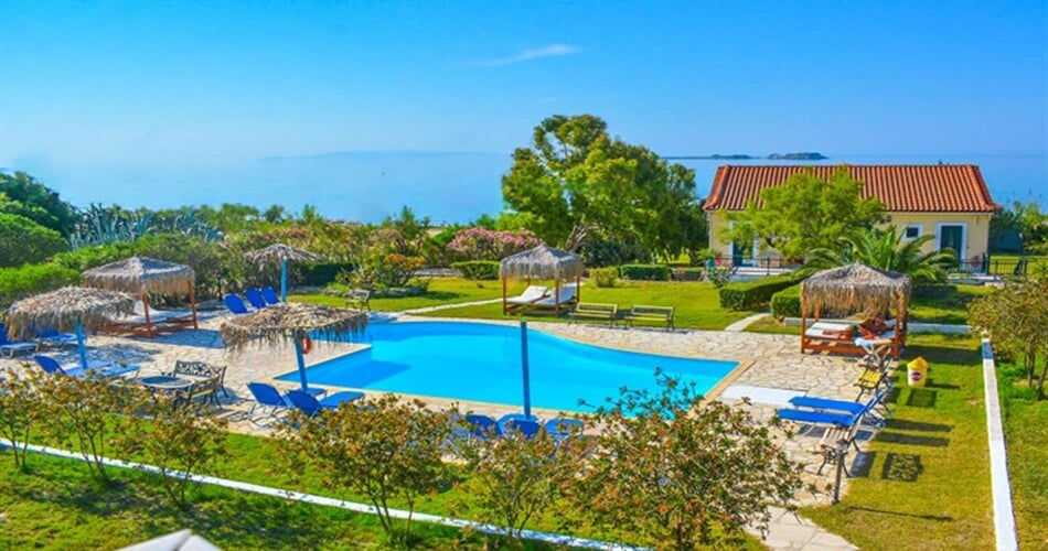 Hotel Xi Village: fotografie vybavení exteriérů a interiérů ubytování.