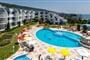 Hotel Sineva Park: fotografie vybavení exteriérů a interiérů ubytování.