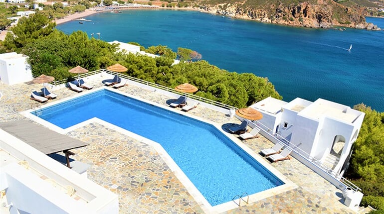 Hotel Patmos Paradise: fotografie vybavení exteriérů a interiérů ubytování.