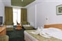 Hotel Mena Palace: fotografie vybavení exteriérů a interiérů ubytování.