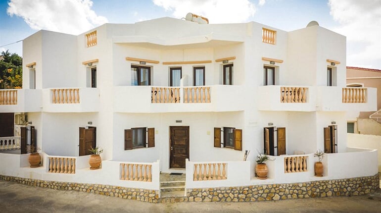 Apartmánový dům Theoxenia: fotografie vybavení exteriérů a interiérů ubytování.