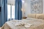 Apartmánový dům Theoxenia: fotografie vybavení exteriérů a interiérů ubytování.