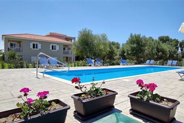 Svoronata - Apartmánový dům Casa de Rosa