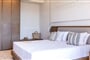 Hotel Kakkos Terra Blue: fotografie vybavení exteriérů a interiérů ubytování.