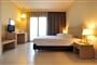 Hotel Porto Plaza Beach Resort: fotografie vybavení exteriérů a interiérů ubytování.