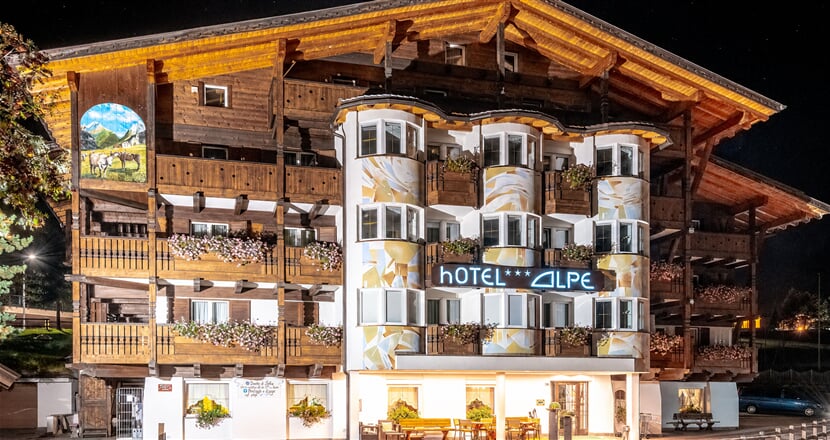 Hotel Alpe   Alba di Canazei 8
