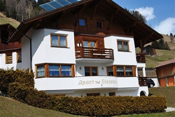 Silvretta Arena - Ischgl - Apartmány Val Sinestra léto ***