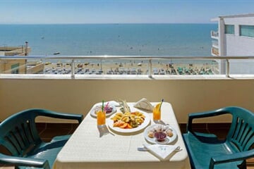 Durrës (Drač) - Hotel Sun - Albánie
