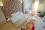 Hotel Sun - Albánie: fotografie vybavení exteriérů a interiérů ubytování.