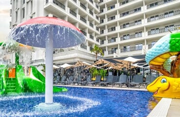 Golem - Hotel Dolce Vita by Bonita