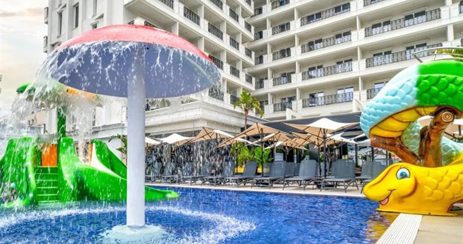 Hotel Dolce Vita by Bonita: fotografie vybavení exteriérů a interiérů ubytování.