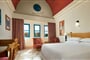 Hotel Sheraton Miramar Resort El Gouna: fotografie vybavení exteriérů a interiérů ubytování.