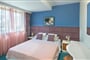 Hotel Bella Vista - Černá Hora: fotografie vybavení exteriérů a interiérů ubytování.