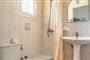 Apartmánový dům Anemona: fotografie vybavení exteriérů a interiérů ubytování.