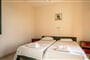Apartmánový dům Anemona: fotografie vybavení exteriérů a interiérů ubytování.