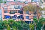 Apartmánový dům Odysseus Palace: fotografie vybavení exteriérů a interiérů ubytování.