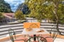 Apartmánový dům Odysseus Palace: fotografie vybavení exteriérů a interiérů ubytování.