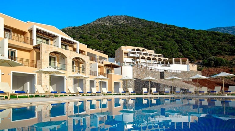 Hotel Filion Suites Resort & Spa: fotografie vybavení exteriérů a interiérů ubytování.