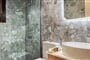 Apartmánový dům Galma Luxury Homes: fotografie vybavení exteriérů a interiérů ubytování.
