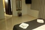 Aparthotel Carisa Suites: fotografie vybavení exteriérů a interiérů ubytování.