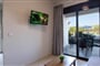 Aparthotel Carisa Suites: fotografie vybavení exteriérů a interiérů ubytování.