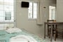 Aparthotel Anna Katerina: fotografie vybavení exteriérů a interiérů ubytování.