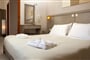 Aparthotel Anna Katerina: fotografie vybavení exteriérů a interiérů ubytování.