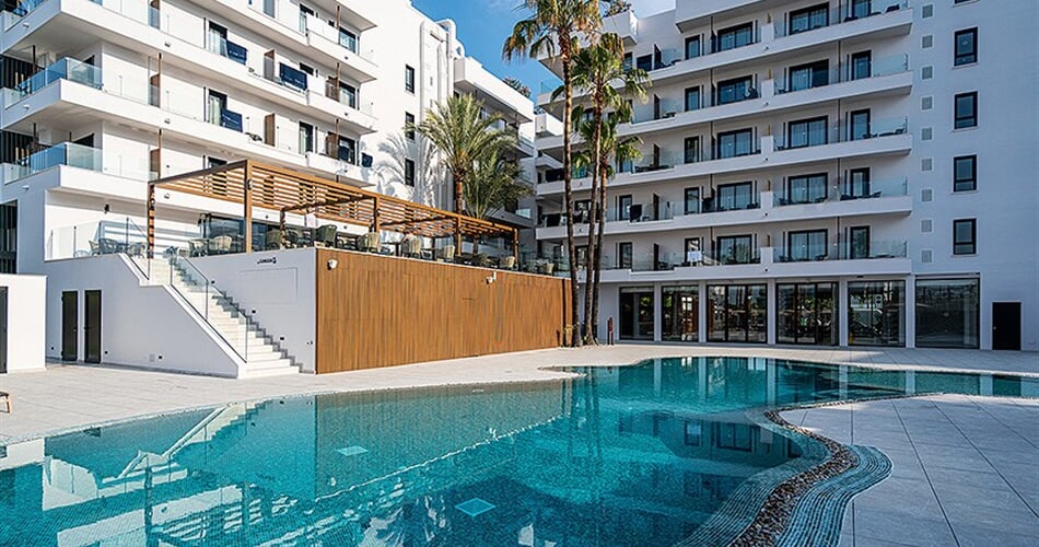 Hotel THB Bamboo Alcudia: fotografie vybavení exteriérů a interiérů ubytování.