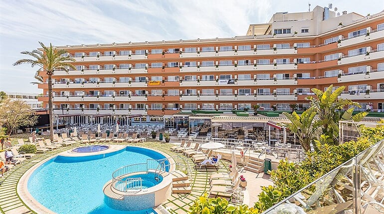 Hotel Caprice Janeiro: fotografie vybavení exteriérů a interiérů ubytování.