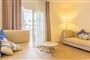 Hotel Caprice Janeiro: fotografie vybavení exteriérů a interiérů ubytování.