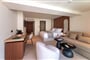 Hotel Alizo Comfort Chic Stay: fotografie vybavení exteriérů a interiérů ubytování.
