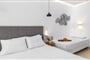 Hotel Elvita: fotografie vybavení exteriérů a interiérů ubytování.