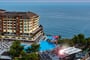 Hotel Utopia World: fotografie vybavení exteriérů a interiérů ubytování.