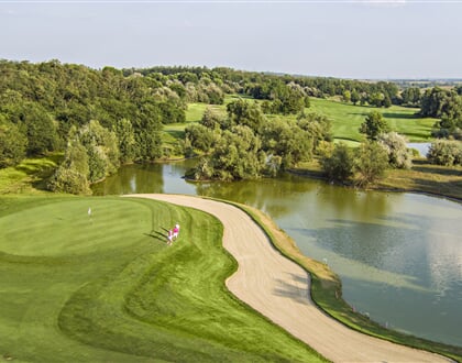 Botaniq Marientvalley Resort Green