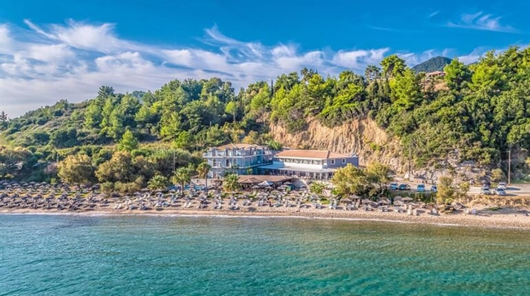 Hotel Porto Zorro: fotografie vybavení exteriérů a interiérů ubytování.