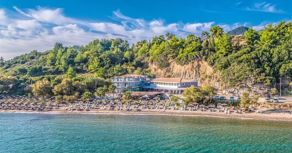 Hotel Porto Zorro: fotografie vybavení exteriérů a interiérů ubytování.