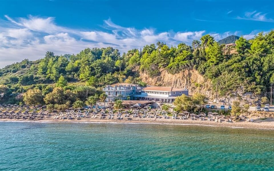 Hotel Porto Zorro: fotografie vybavení exteriérů a interiérů ubytování.