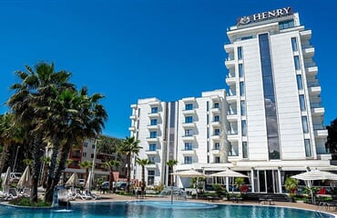 Hotel Henry Resort & SPA *****