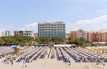 Golem - Hotel Albanian Star