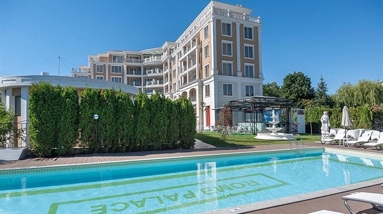 Hotel Rome Palace Deluxe: fotografie vybavení exteriérů a interiérů ubytování.